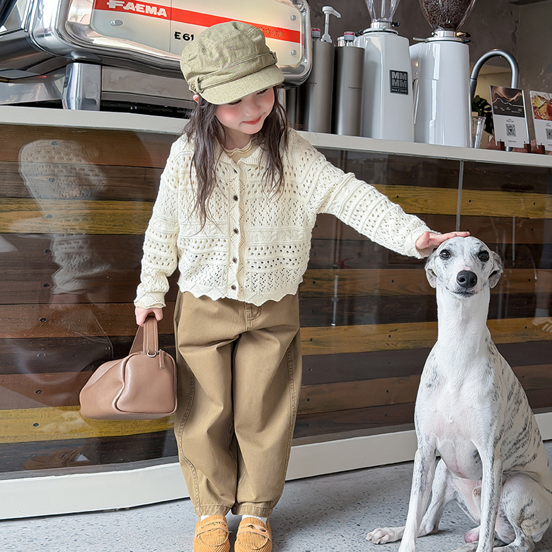 0914014 少女秋季韓系織花氣質鏤空翻領針織外套 第 8 張