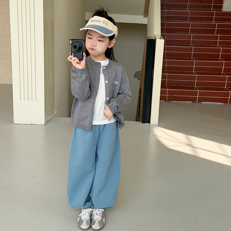 0914015 秋季少女百搭溫柔基礎小開衫刺繡小狗針織毛衣外套 第 14 張