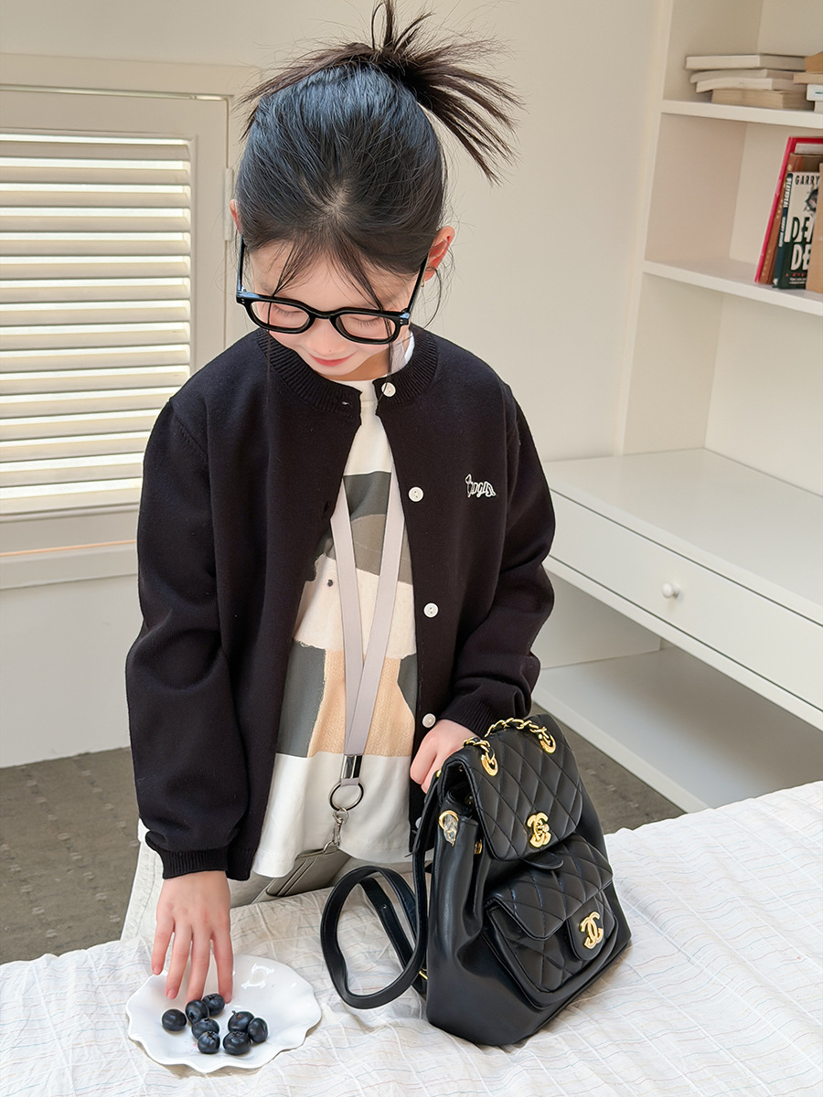 0914015 秋季少女百搭溫柔基礎小開衫刺繡小狗針織毛衣外套 第 3 張