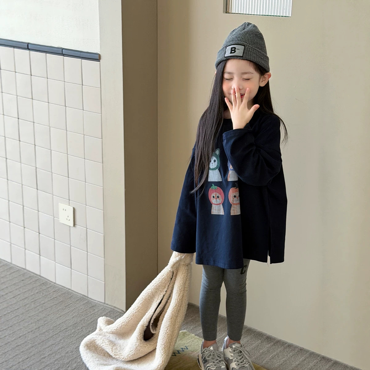 0921056 女中大童秋季網紅小貓印花美式寬鬆oversize長版上衣 第 5 張