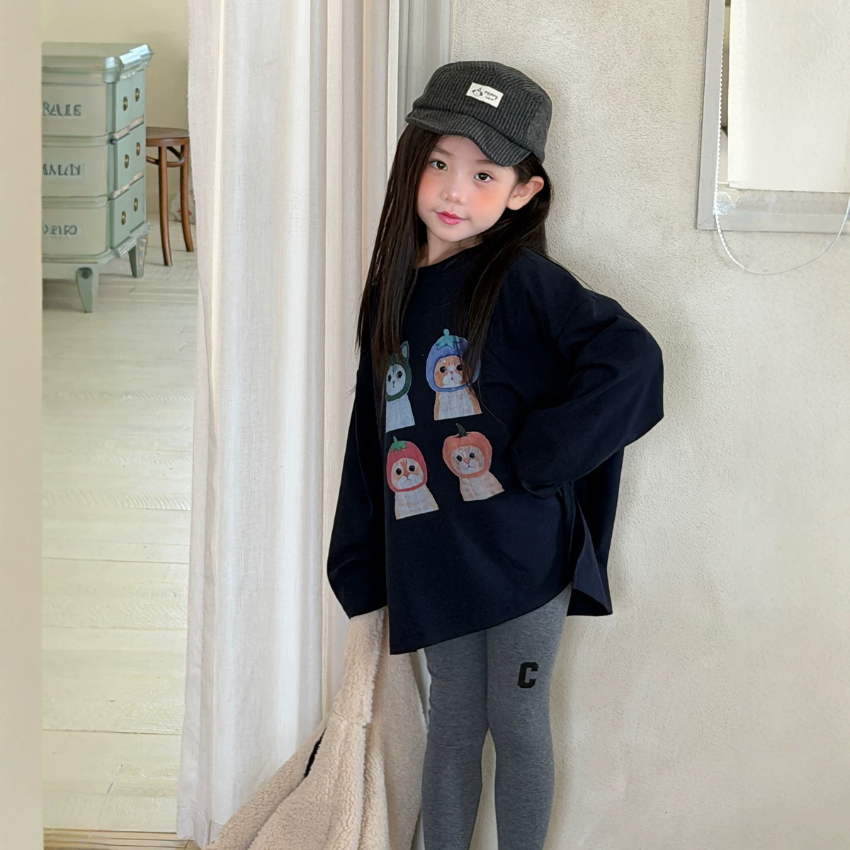 0921056 女中大童秋季網紅小貓印花美式寬鬆oversize長版上衣 第 7 張