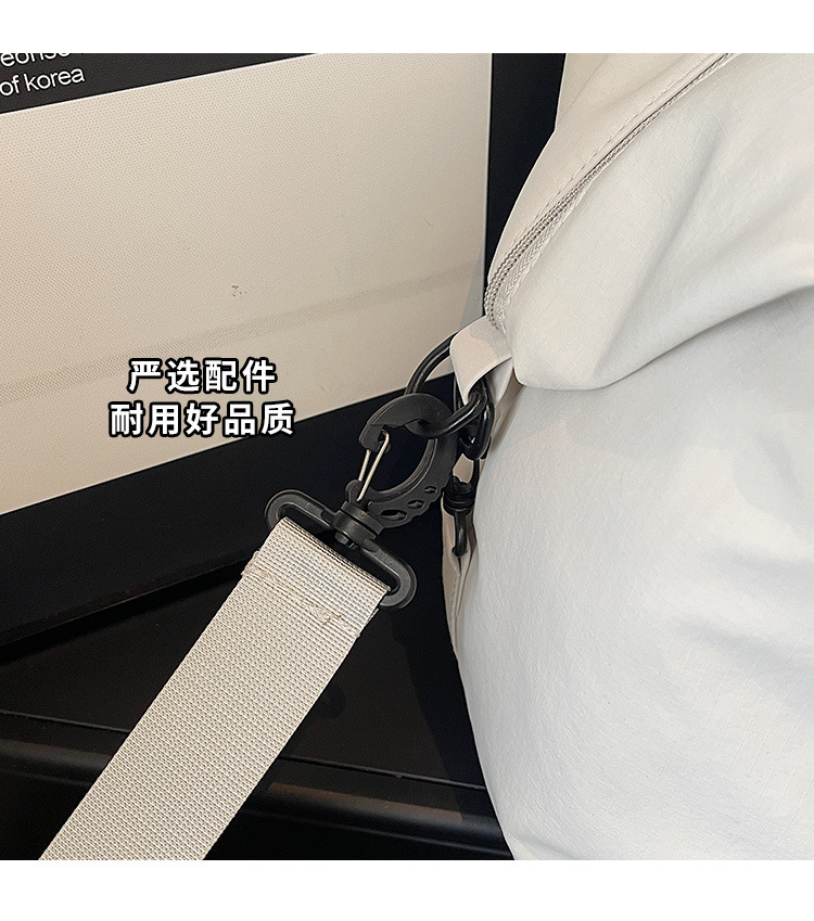 0928001 旅行必備！大容量撞色時尚乾濕分離旅行包 第 13 張