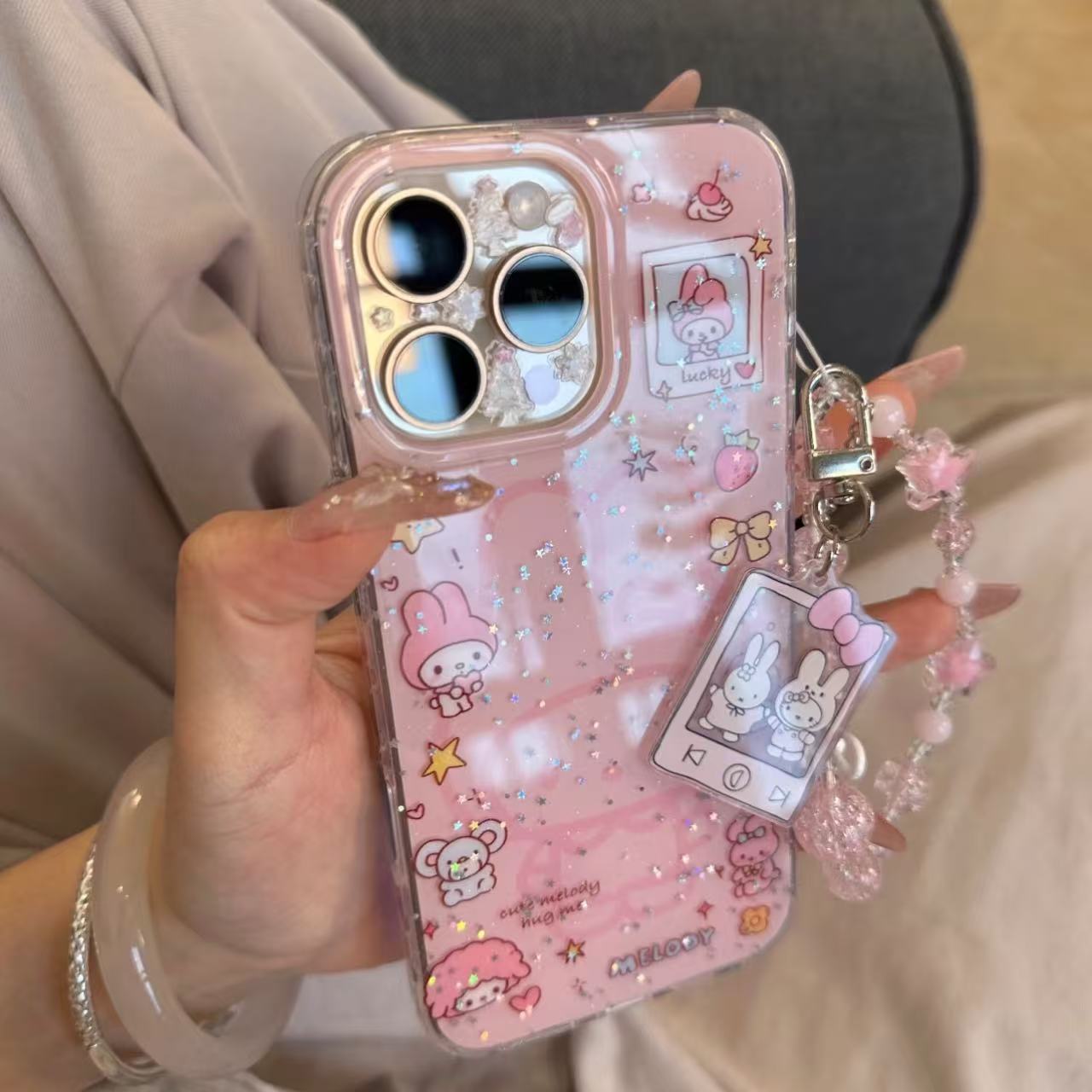 0928004 新款美樂蒂造型矽膠可愛蘋果手機殼含掛件 第 4 張