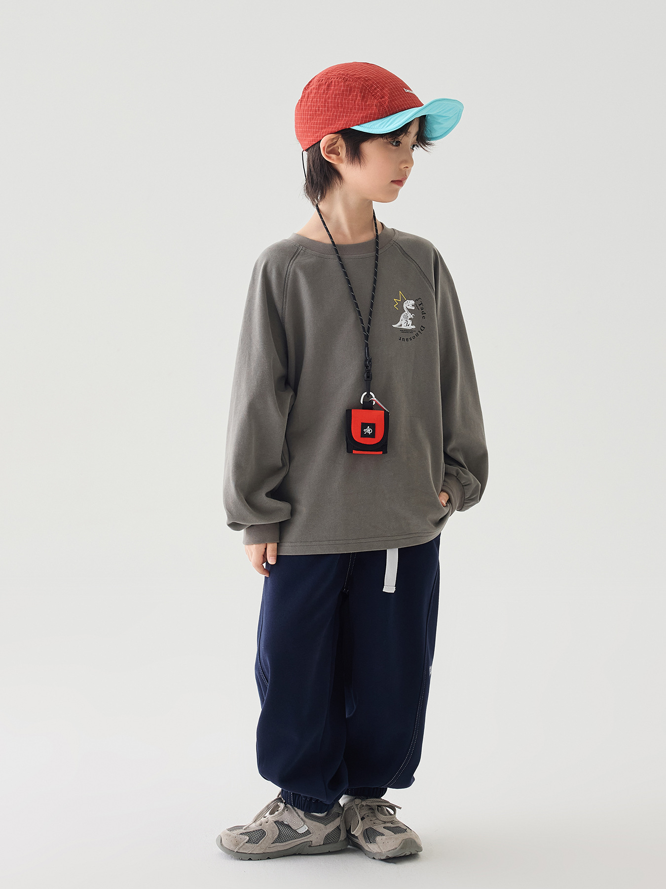 0928076 2026秋季新款少年中大童日系復古恐龍印花TEE 第 2 張
