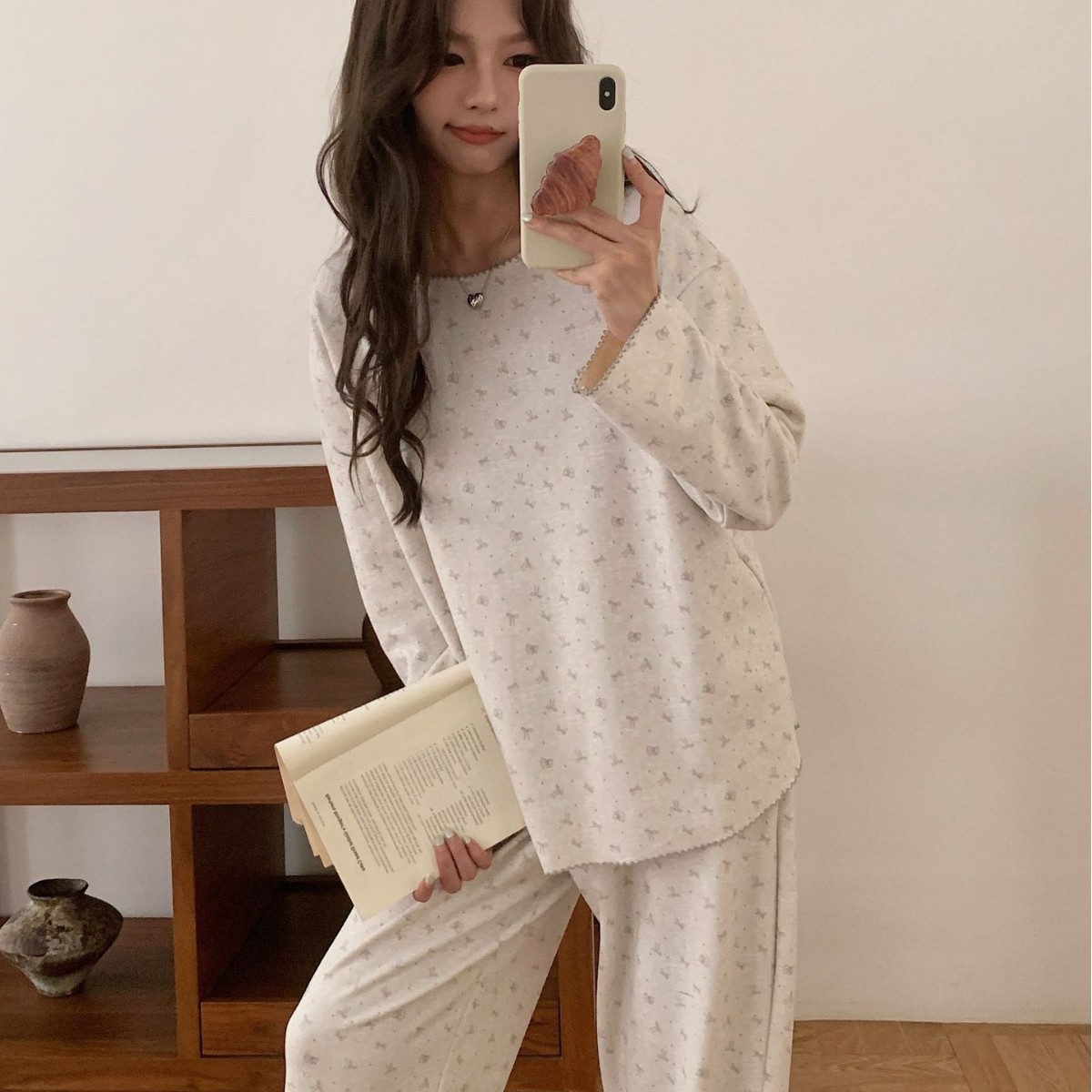 1012004 蘇蘇蝴蝶慕斯長袖長褲休閒寬鬆甜美碎花居家服套裝 第 5 張