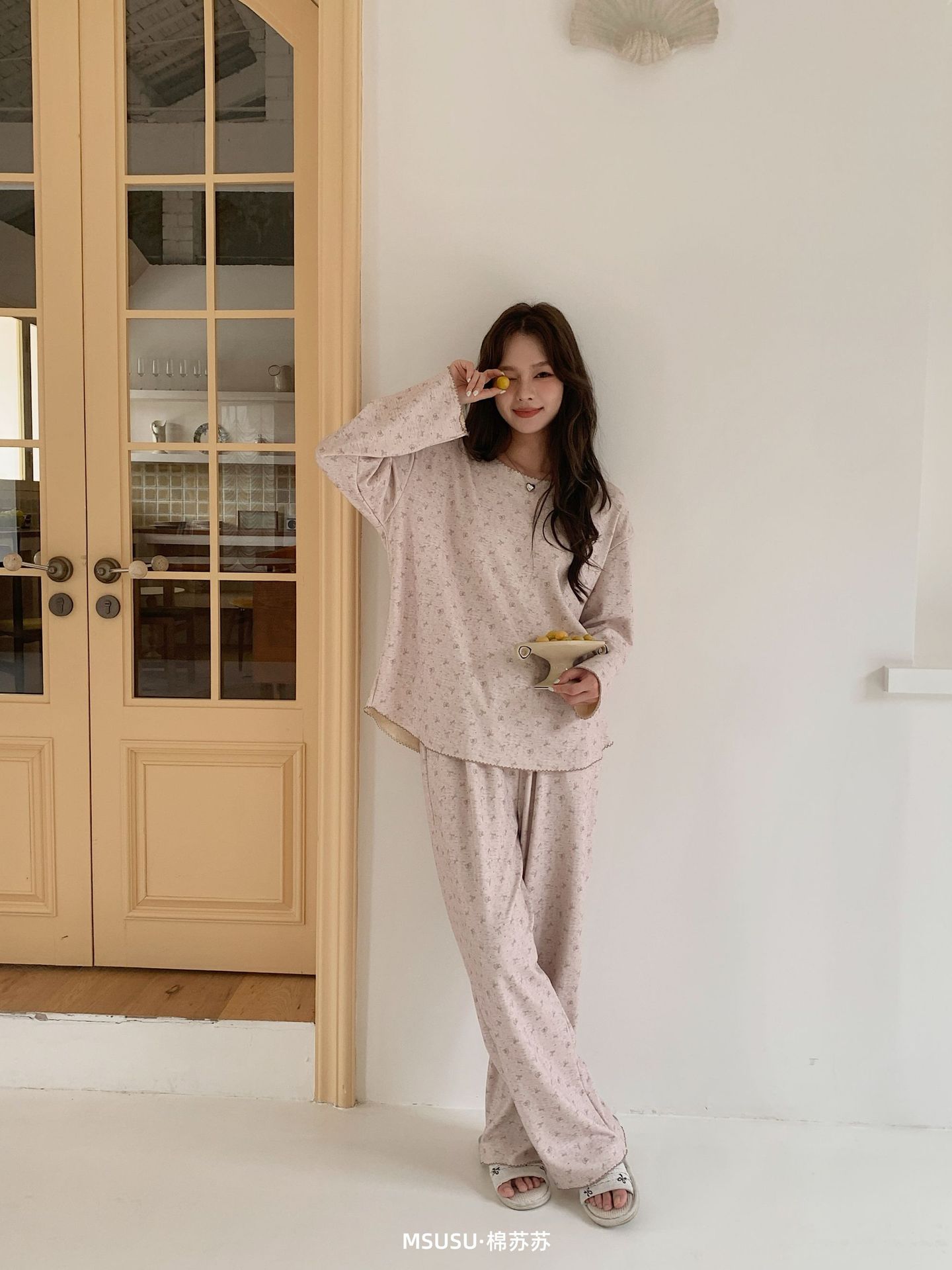 1012004 蘇蘇蝴蝶慕斯長袖長褲休閒寬鬆甜美碎花居家服套裝 第 10 張