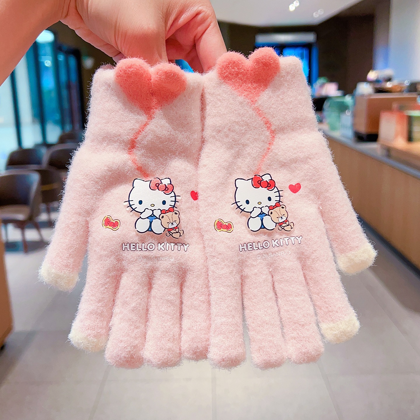 1012050 兒童卡通日系甜美保暖撞色絨毛手套 第 5 張