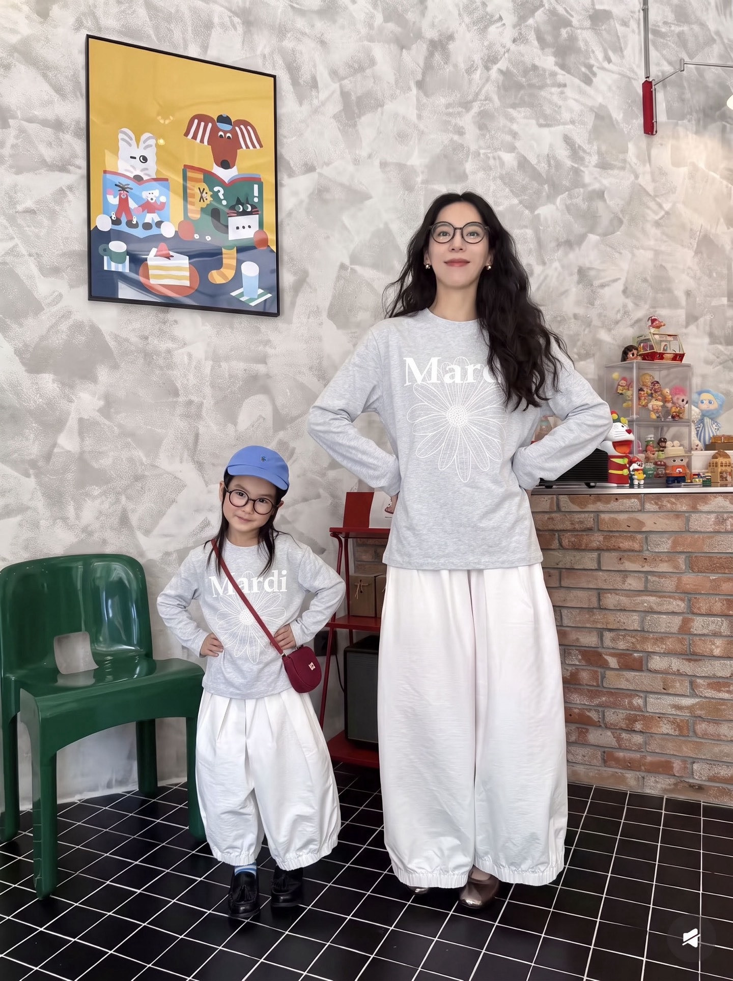 1012053 韓系親子小雛菊印花鬆弛感寬鬆薄長袖TEE 第 10 張