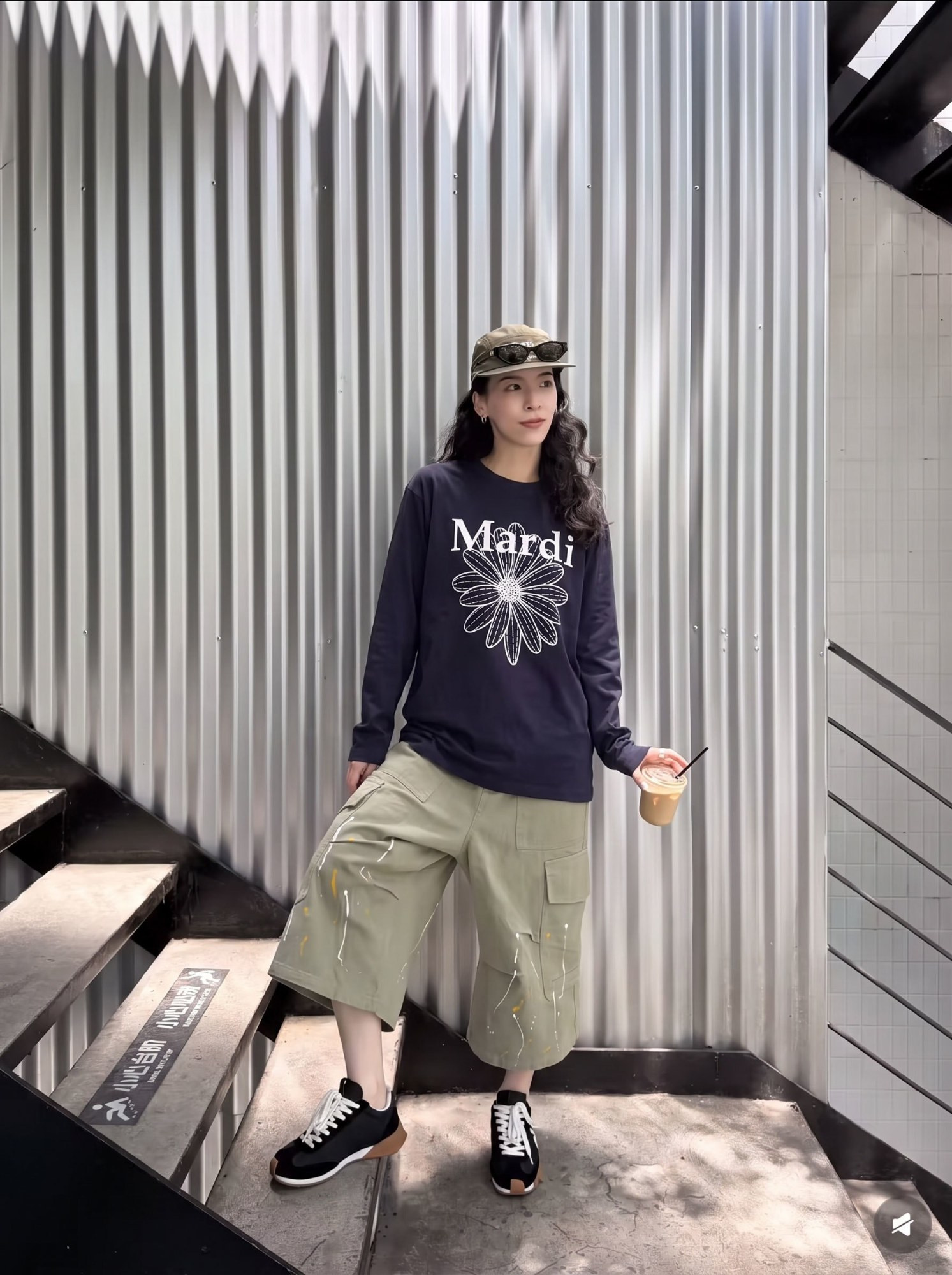 1012053 韓系親子小雛菊印花鬆弛感寬鬆薄長袖TEE 第 11 張