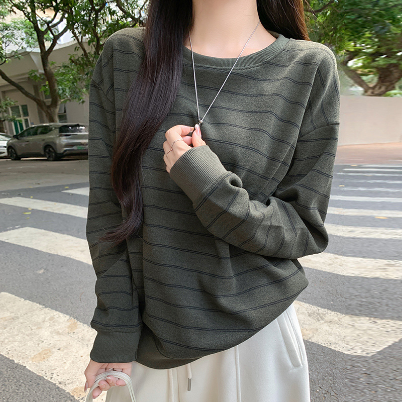 1019006 韓系秋款女士顯瘦慵懶風條紋撞色圓領針織長袖TEE 第 9 張