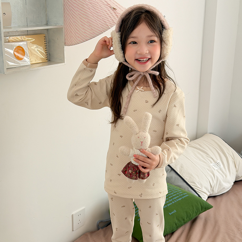 1019032 中大童小印花超柔秋冬無骨羊毛拉架家居服 第 24 張