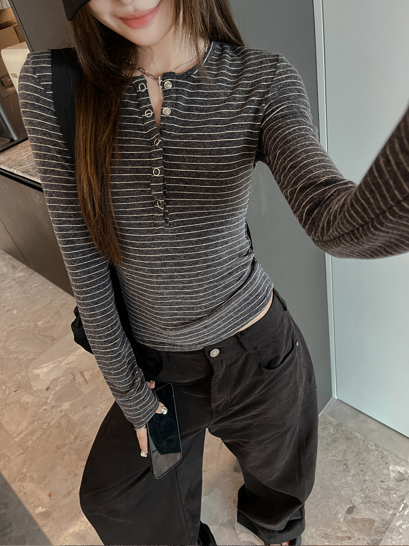 1019046 韓系女士條紋半開領修身超FREE的日常搭配TEE 第 5 張