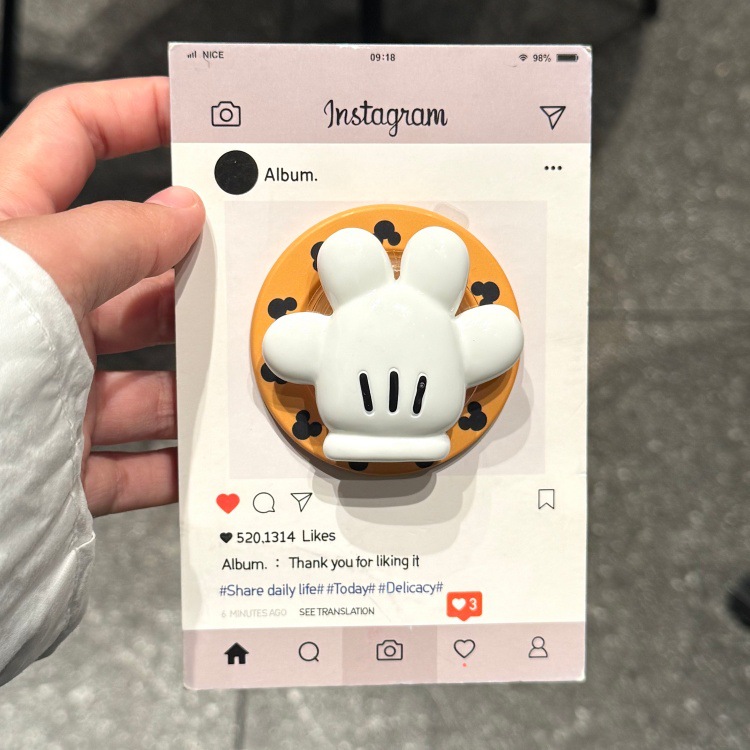 1019054 磁吸菲林紅黑拼接米奇手掌適用iPhone蘋果手機殼 第 2 張