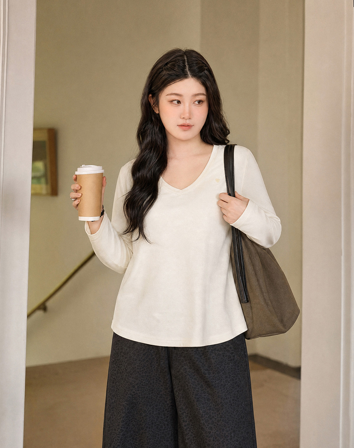 1026029 棉花糖女孩秋冬寬鬆chicV領寬鬆顯瘦自發熱德絨TEE 第 24 張