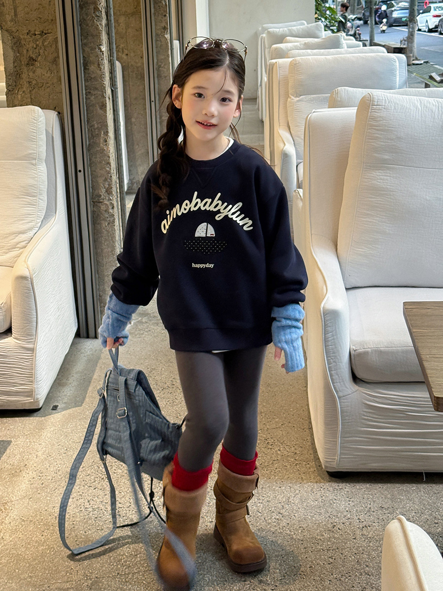 1026031 少年少女中大童秋冬保暖加絨個性寬鬆圓領大學TEE 第 6 張
