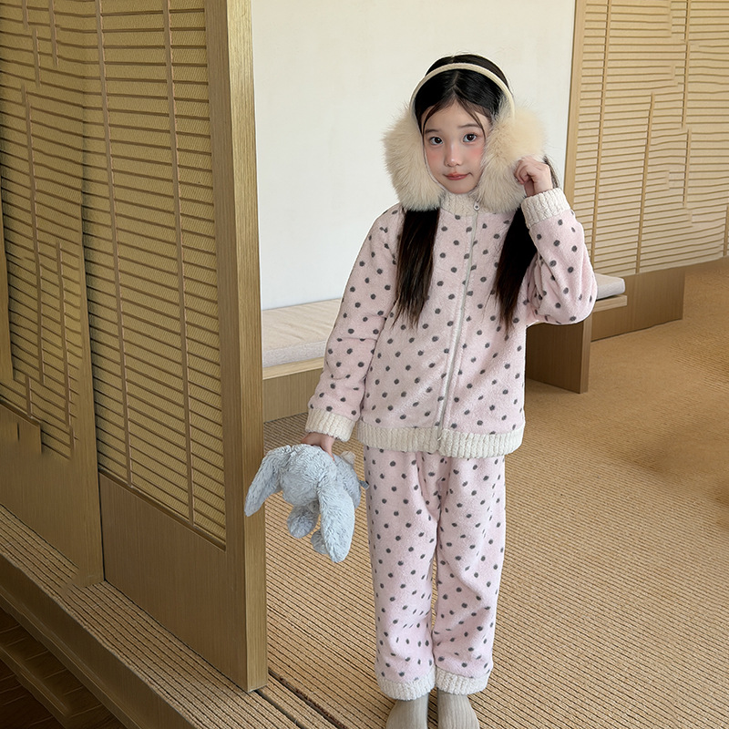 1026040 少女中大童可愛撞色小印花刷毛絨居家服套裝 第 7 張