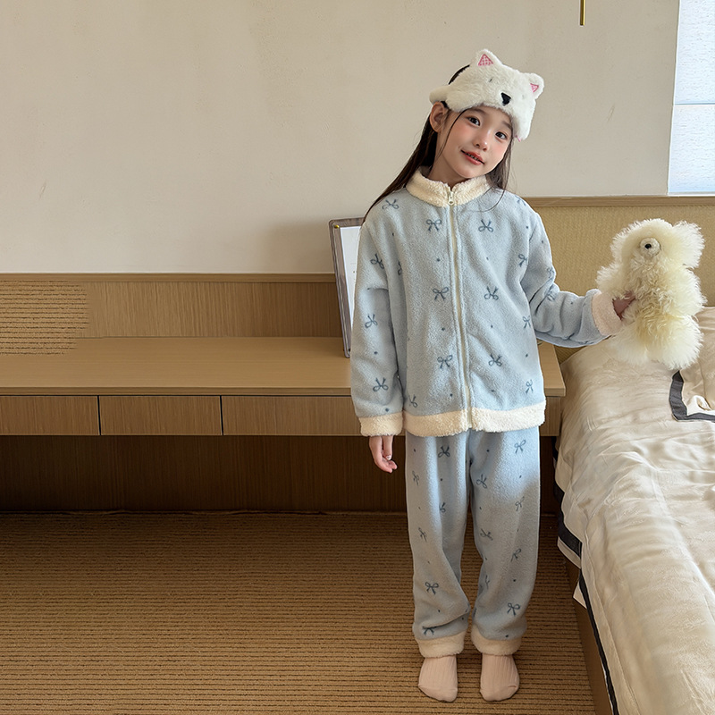 1026040 少女中大童可愛撞色小印花刷毛絨居家服套裝 第 8 張