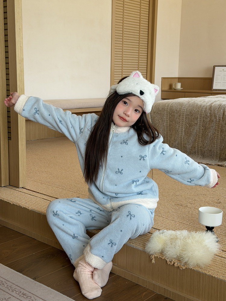 1026040 少女中大童可愛撞色小印花刷毛絨居家服套裝 第 16 張