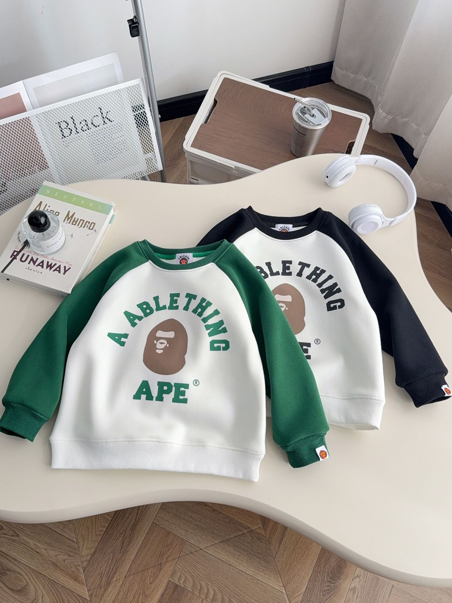 1026050 日系秋冬潮流中大童經典猿人猴印花加厚TEE 第 2 張