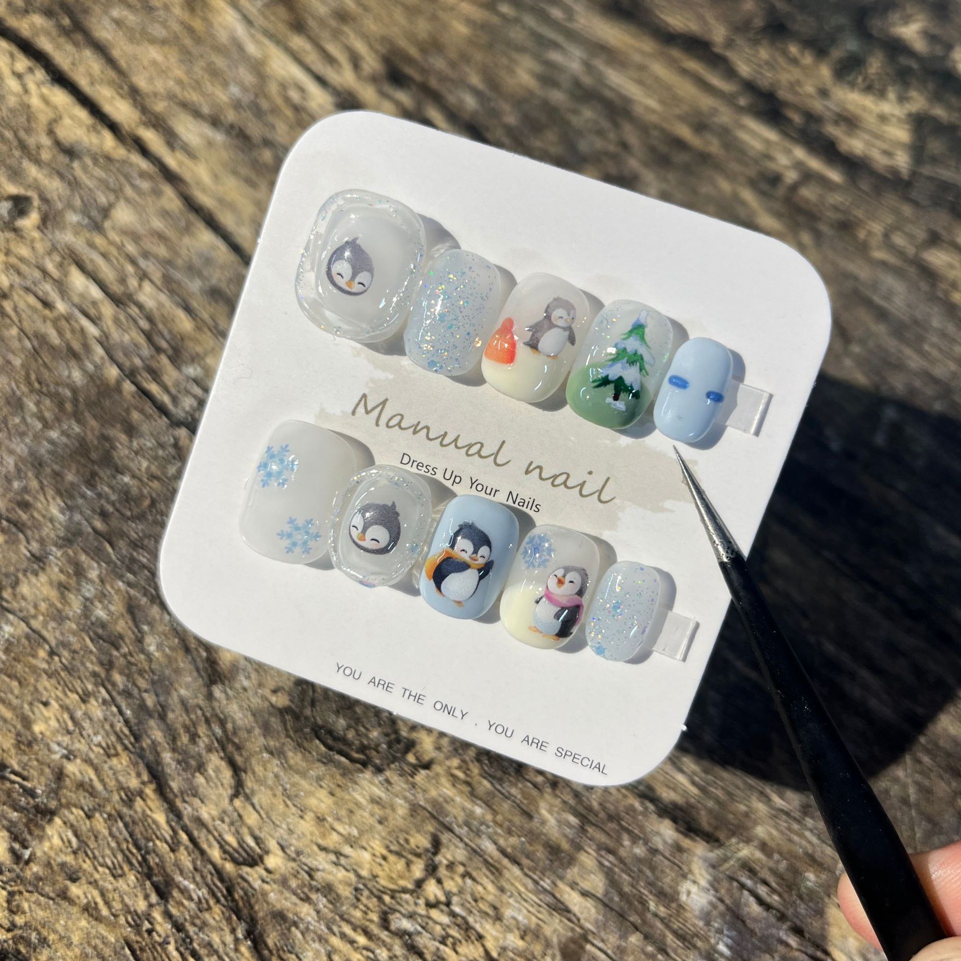 1026060 聖誕合集純手工製作可愛卡通少女短圓穿戴美甲貼片 第 5 張