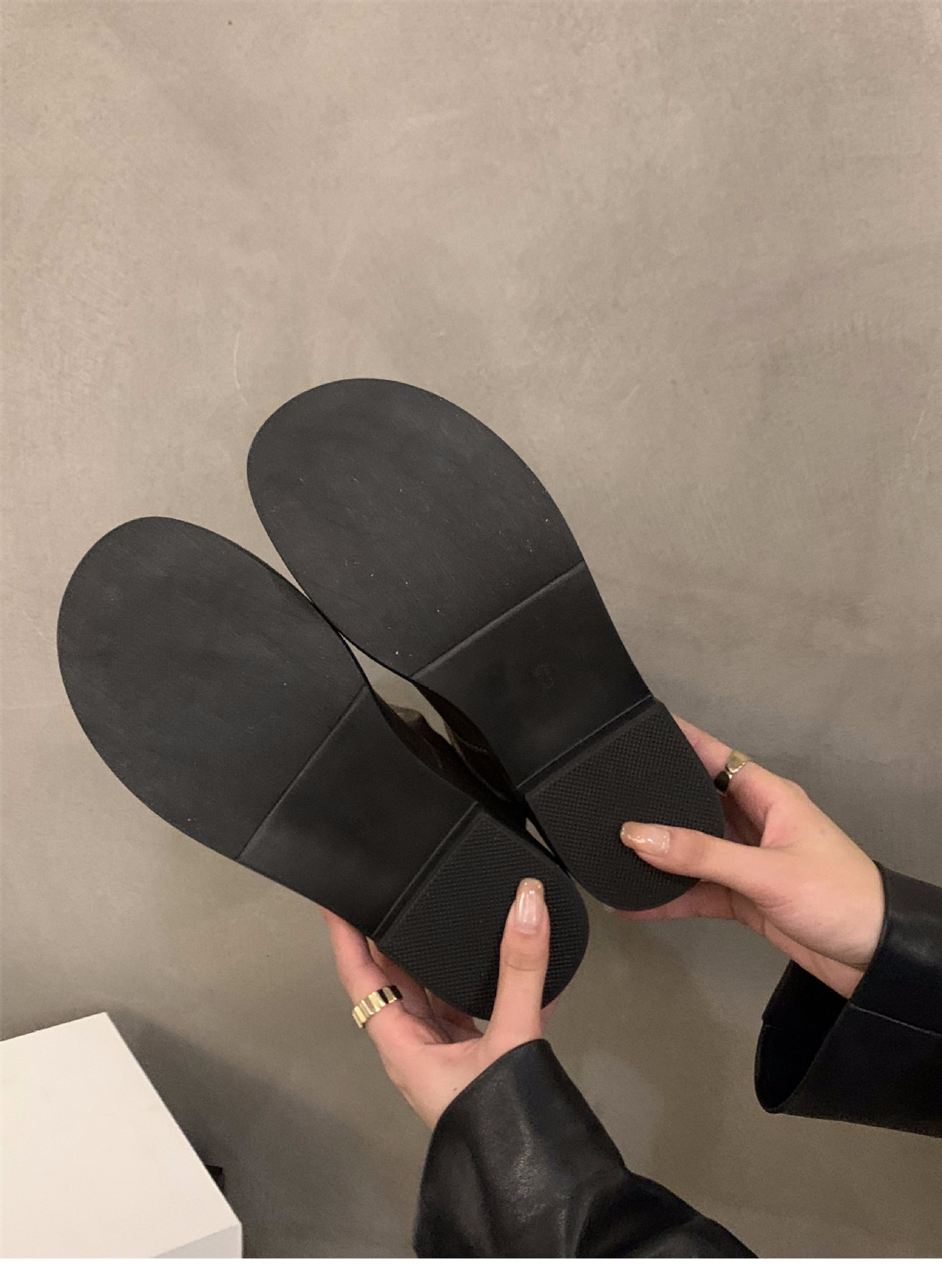 1026066 秋冬復古粗跟仿皮堆堆筒小短靴馬丁靴 第 8 張